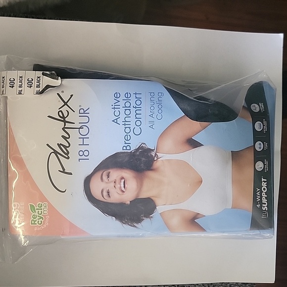 Black 40C Playtex 18 Hour Cooling Wirefree Active Comfort Bra - Picture 1 of 6